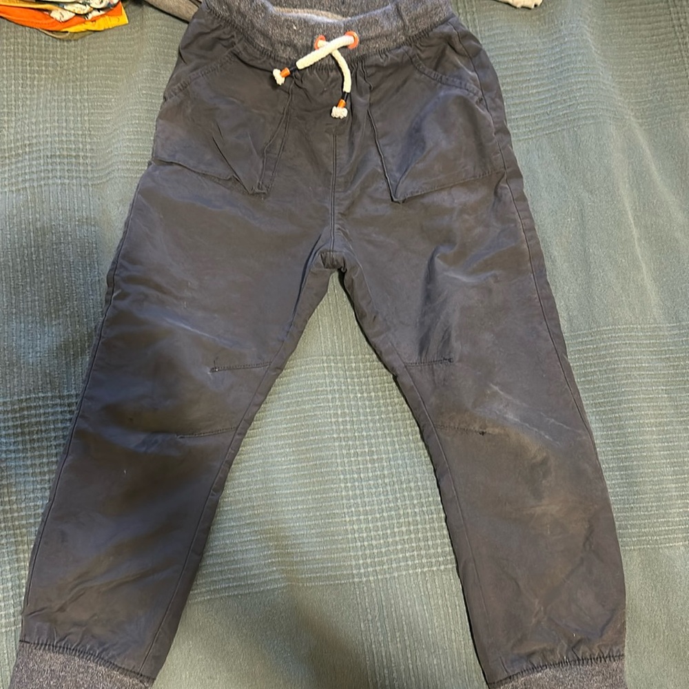 Cat and Jack casual pants on string